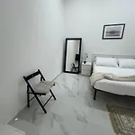San Ferdinando Appena Ristrutturato Centro Storico Naples