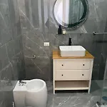 Apartment San Ferdinando Appena Ristrutturato Centro Storico Naples